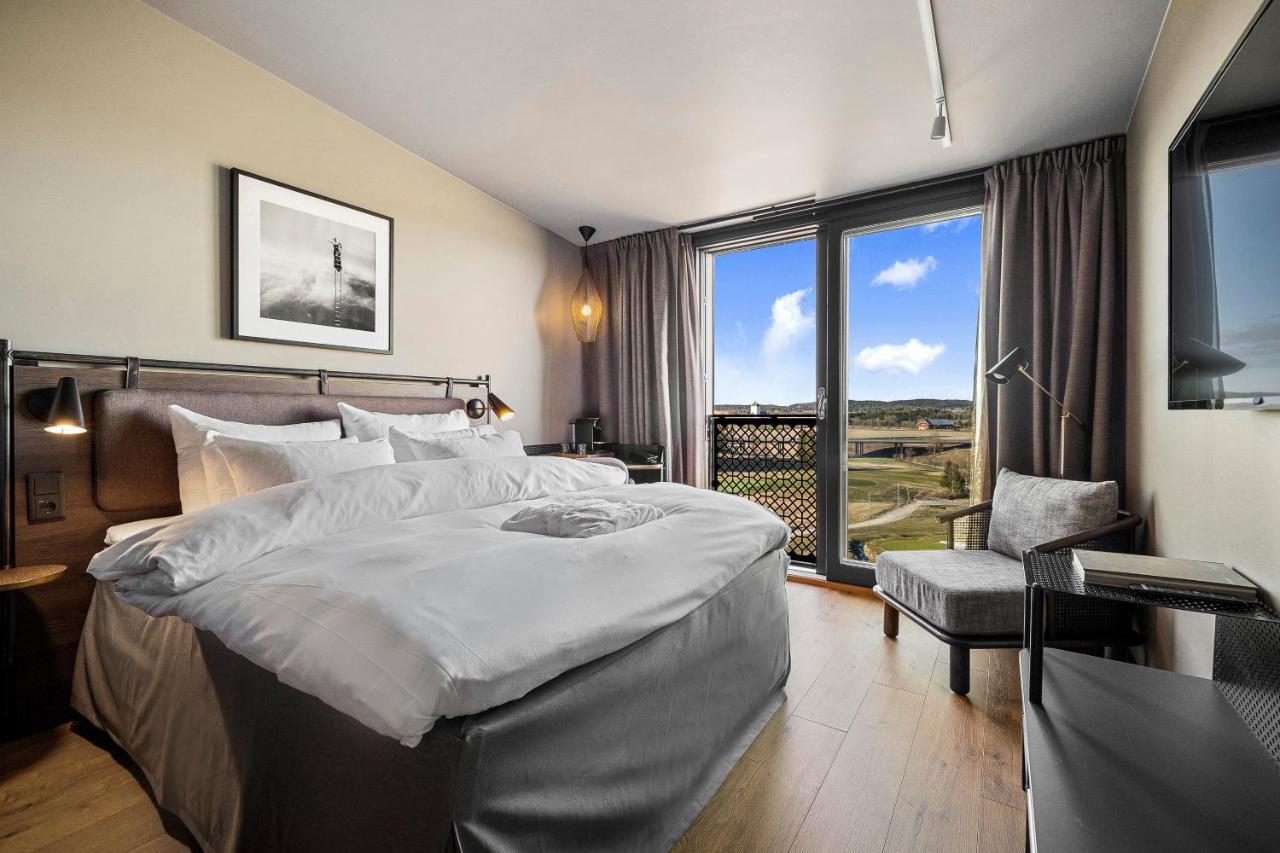 Lily Country Club Hotel Klofta